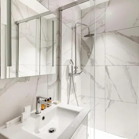 A21 Republique Marais 1bedroom Paris03 Ac