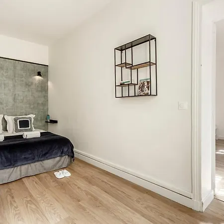 A21#republique # Marais # 1bedroom # Paris03 # Ac アパート パリ